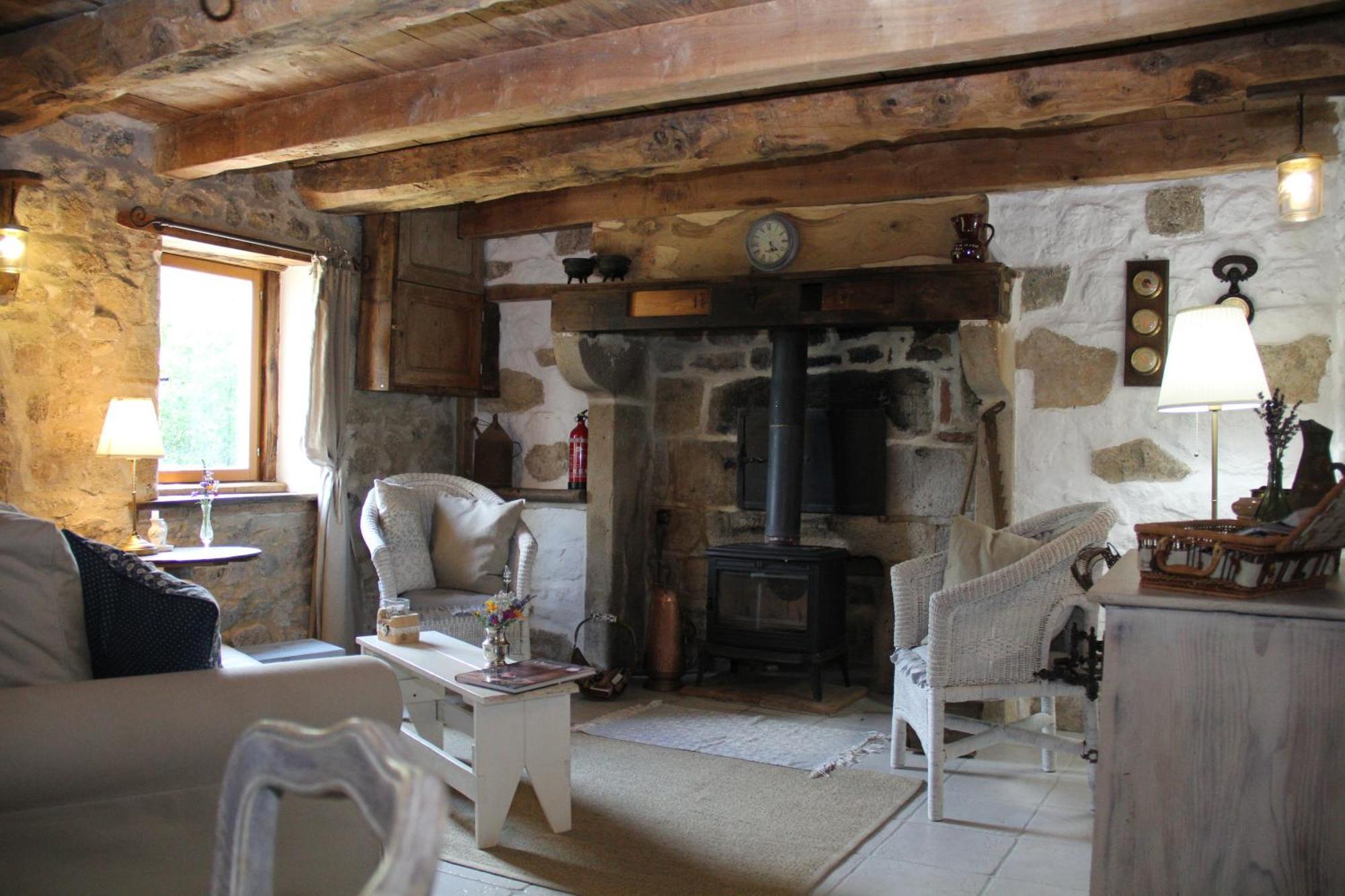La Belle Ame Bed and Breakfast Saint-Priest-des-Champs Δωμάτιο φωτογραφία